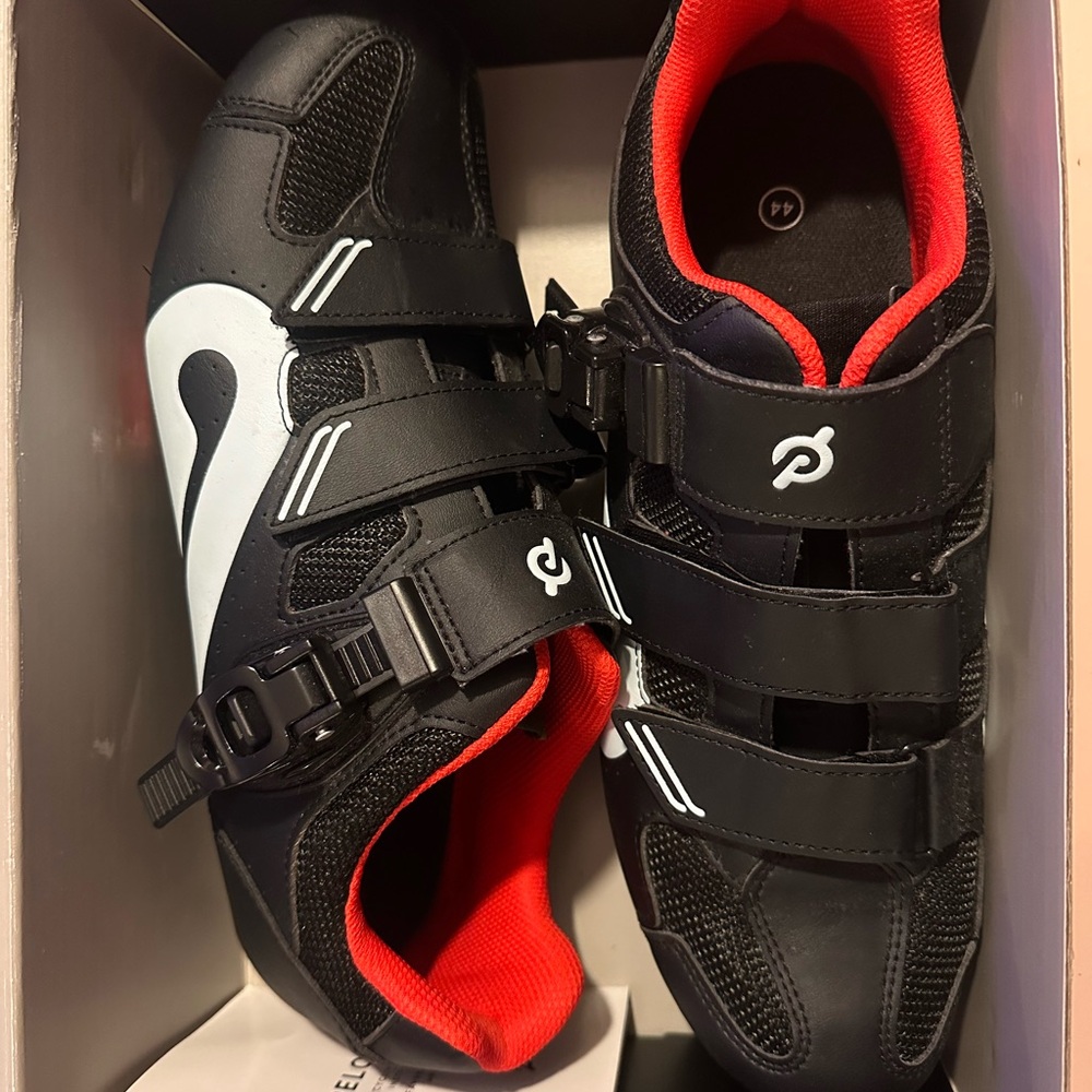 NEW Peloton Cycling shoes